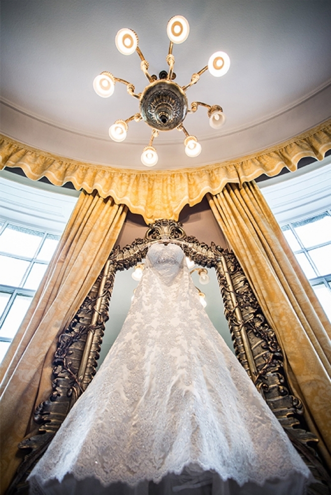 A dress photograph taken at a wedding in Aberdeen by Jonathan Addie, an Aberdeen based wedding photographer